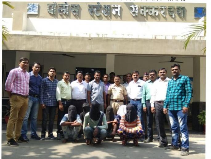 The gang of abducting students for the ransom was exposed in Nagpur | नागपुरात खंडणीसाठी विद्यार्थ्यांचे अपहरण करणाऱ्या टोळीचा पर्दाफाश The gang of abducting students for the ransom was exposed in Nagpur | नागपुरात खंडणीसाठी विद्यार्थ्यांचे अपहरण करणाऱ्या टोळीचा पर्दाफाश