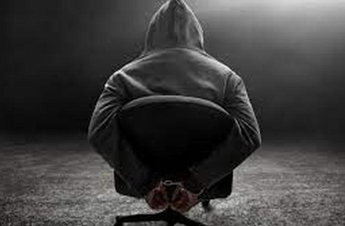 Kidnapping of a property broker for ransom in Akola | खंडणीसाठी प्रॉपर्टी ब्रोकरचे अपहरण; मारहाण करून जिममध्ये ठेवले डांबून Kidnapping of a property broker for ransom in Akola | खंडणीसाठी प्रॉपर्टी ब्रोकरचे अपहरण; मारहाण करून जिममध्ये ठेवले डांबून