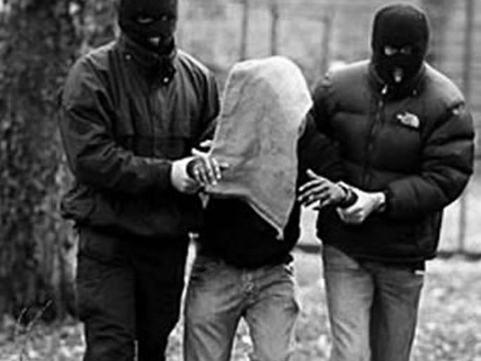 Kidnapping of Vishnu Bhagwat who swindled investors out of crores; Nashik police released the Bhagwat brothers within a few hours! | गुंतवणूकदारांना कोट्यवधींचा गंडा घालणाऱ्या विष्णू भागवतचे अपहरण; नाशिक पोलिसांनी भागवत बंधूंची केली काही तासांत सुटका!