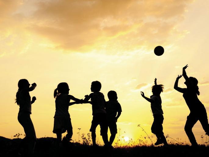 Care for the kids | मुलांना सांभाळा  Care for the kids | मुलांना सांभाळा