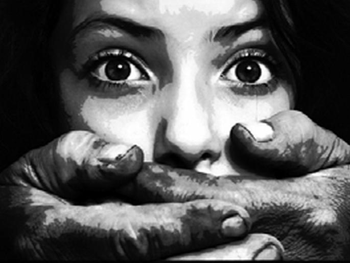 Obscenity with students in KidsZenia | किड्सझेनियामध्ये विद्यार्थिनींसोबत अश्लील चाळे Obscenity with students in KidsZenia | किड्सझेनियामध्ये विद्यार्थिनींसोबत अश्लील चाळे