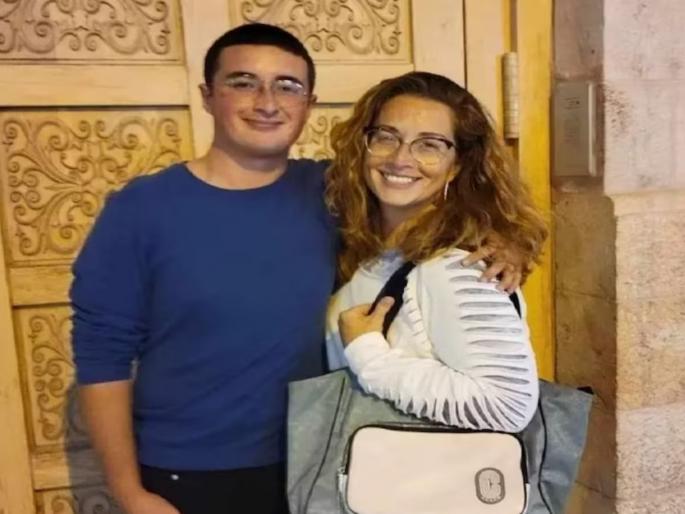 israel hamas war newyork mother of idf son sells belongings to move to israel says they needs us | सैनिकाच्या आईच्या जिद्दीला सलाम; सर्व काही विकून युद्धग्रस्त इस्रायलमध्ये होतेय शिफ्ट israel hamas war newyork mother of idf son sells belongings to move to israel says they needs us | सैनिकाच्या आईच्या जिद्दीला सलाम; सर्व काही विकून युद्धग्रस्त इस्रायलमध्ये होतेय शिफ्ट