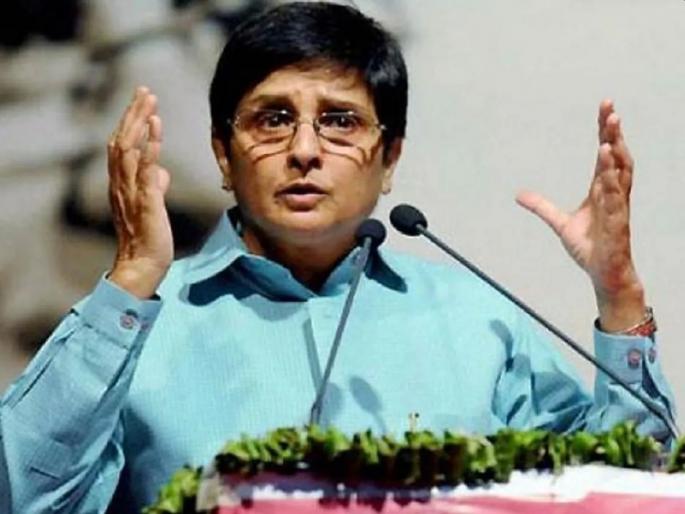 Dr. Kiran Bedi removed as the Lieutenant Governor of Puducherry | काँग्रेसचा मंत्री पडला भारी? किरण बेदींना पाँडिचेरीच्या राज्यपाल पदावरून हटविले Dr. Kiran Bedi removed as the Lieutenant Governor of Puducherry | काँग्रेसचा मंत्री पडला भारी? किरण बेदींना पाँडिचेरीच्या राज्यपाल पदावरून हटविले