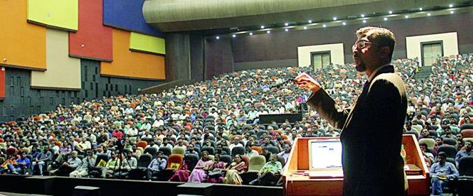 By 2024, index will cross one lakh strata | २०२४ पर्यंत निर्देशांक एक लाखाचा टप्पा पार करणार