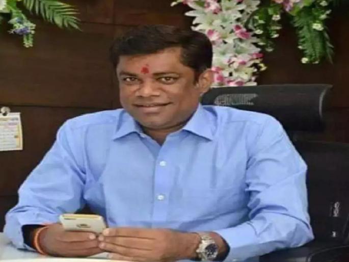 not reachable kiran samant voted pali ratnagiri narayan rane vs shiv sena vinayak raut sindhudurg lok sabha election 2024 | 'नॉट रिचेबल' किरण सामंत अखेर 'रिचेबल', 15 मिनिटे बाकी असताना बजावला मतदानाचा हक्क! not reachable kiran samant voted pali ratnagiri narayan rane vs shiv sena vinayak raut sindhudurg lok sabha election 2024 | 'नॉट रिचेबल' किरण सामंत अखेर 'रिचेबल', 15 मिनिटे बाकी असताना बजावला मतदानाचा हक्क!