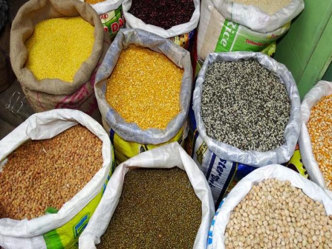 Wheat, grocery with pulses expensive; The magnitude of the lockdown | गहू, डाळींसह किराणा महागला ; लॉकडाऊनचा परिमाण Wheat, grocery with pulses expensive; The magnitude of the lockdown | गहू, डाळींसह किराणा महागला ; लॉकडाऊनचा परिमाण