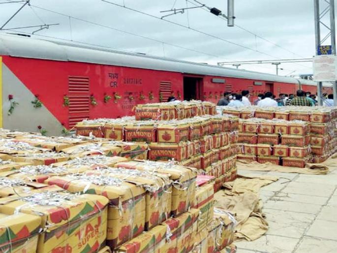 subsidy for transportation of fruits vegetables storage a food processing chain will be set up in Maharashtra | फळे, भाज्या वाहतूक, साठवणीसाठी सबसिडी; महाराष्ट्रात खाद्यान्न प्रक्रियेची साखळी उभारणार subsidy for transportation of fruits vegetables storage a food processing chain will be set up in Maharashtra | फळे, भाज्या वाहतूक, साठवणीसाठी सबसिडी; महाराष्ट्रात खाद्यान्न प्रक्रियेची साखळी उभारणार