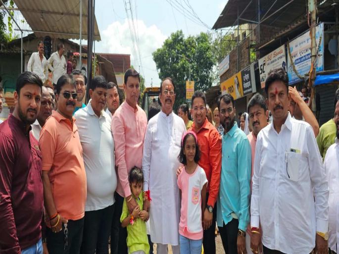 MIDC officials will review the villages affected by Barvi project in fifteen days | बारवी प्रकल्पग्रस्त गावांचा पंधरा दिवसात एमआयडीसी अधिकारी घेणार आढावा MIDC officials will review the villages affected by Barvi project in fifteen days | बारवी प्रकल्पग्रस्त गावांचा पंधरा दिवसात एमआयडीसी अधिकारी घेणार आढावा