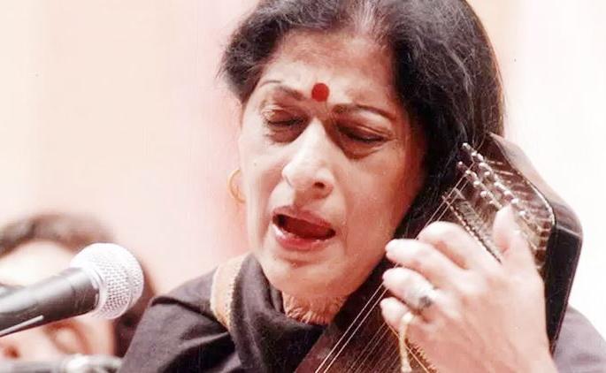 Kolhapur: Music Songs for Ganasaraswati on Tuesday | कोल्हापूर : गानसरस्वतीला मंगळवारी सांगीतिक आदरांजली Kolhapur: Music Songs for Ganasaraswati on Tuesday | कोल्हापूर : गानसरस्वतीला मंगळवारी सांगीतिक आदरांजली