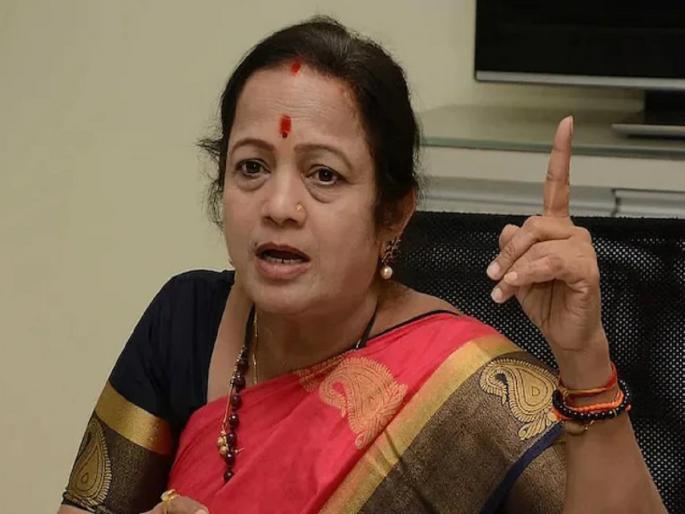 Ex-mayor Kishori Pednekar's disclosure of bag purchase scam allegations are untrue | बॅग खरेदी घोटाळ्याचे आरोप तथ्यहीन, माजी महापौर किशोरी पेडणेकर यांचा खुलासा Ex-mayor Kishori Pednekar's disclosure of bag purchase scam allegations are untrue | बॅग खरेदी घोटाळ्याचे आरोप तथ्यहीन, माजी महापौर किशोरी पेडणेकर यांचा खुलासा