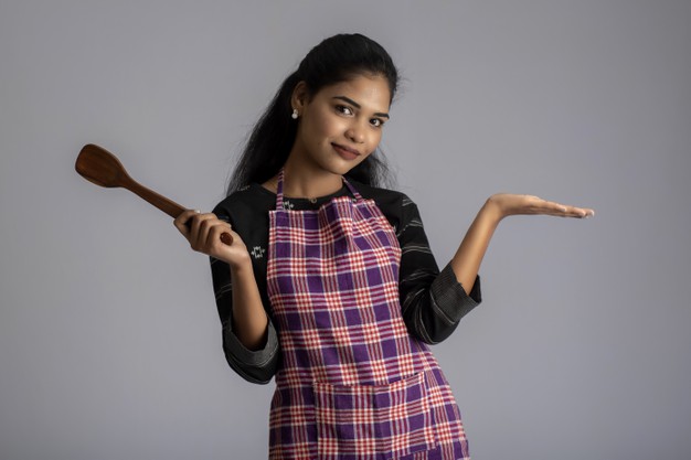 women -mental load- kitchen management, cooking & house work tension | आज काय भाजी करायची ? - हा प्रश्न फक्त बायकांच्याच डोक्याला ताप का देतो ?