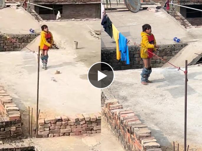 Boy flying kite pants down funny viral video | मन लावून पतंग उडवत होता मुलगा, तेव्हा त्याच्यासोबत जे घडलं ते बघून पोटधरून हसाल!