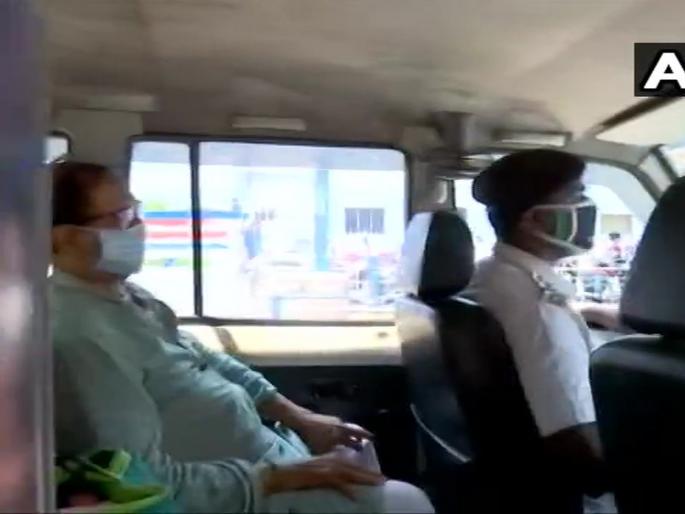 Narada Scam Mamata Banerjee's ministers fell ill, Subrata Mukherjee; admitted three in hospital | Narada Scam: उच्च न्यायालयाने जामीन नाकारताच ममतांच्या मंत्र्यांची तब्येत बिघडली, तिघे हॉस्पिटलमध्ये