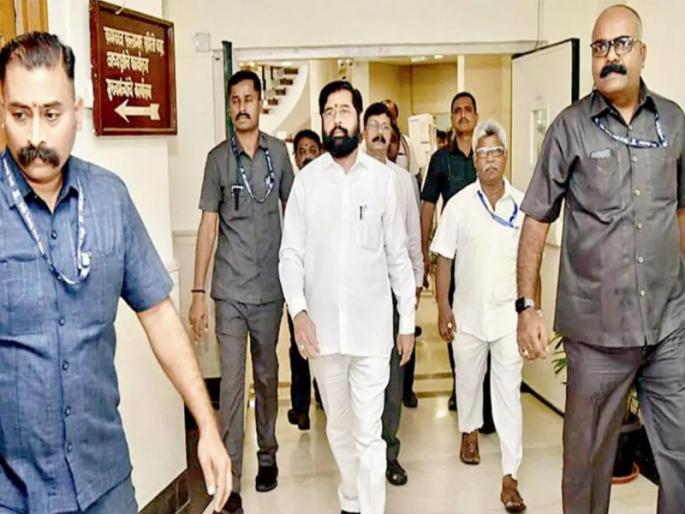 Disposal of 399 files by Chief Minister Eknath Shinde; Beneficiaries will receive a letter from the Chief Minister | मुख्यमंत्र्यांकडून ३९९ फाइल्सचा निपटारा; लाभार्थींना मिळणार मुख्यमंत्र्यांचे पत्र Disposal of 399 files by Chief Minister Eknath Shinde; Beneficiaries will receive a letter from the Chief Minister | मुख्यमंत्र्यांकडून ३९९ फाइल्सचा निपटारा; लाभार्थींना मिळणार मुख्यमंत्र्यांचे पत्र