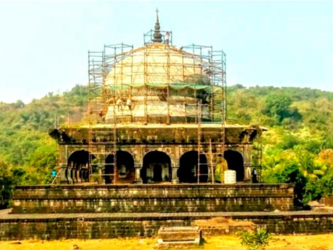 Repair of the ancient domes of Khokri by the Archaeological Department | खोकरीच्या प्राचीन घुमटांची पुरातत्त्व खात्याकडून दुरुस्ती