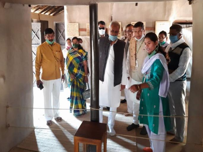 It is the responsibility of the government to take back the farmers as they do not agree with the law; Opinion of Bhupesh Baghel | शेतकऱ्यांना कायदे मान्य नसल्याने ते परत घेणे सरकारची जबाबदारी; भुपेश बघेल यांचं मत It is the responsibility of the government to take back the farmers as they do not agree with the law; Opinion of Bhupesh Baghel | शेतकऱ्यांना कायदे मान्य नसल्याने ते परत घेणे सरकारची जबाबदारी; भुपेश बघेल यांचं मत