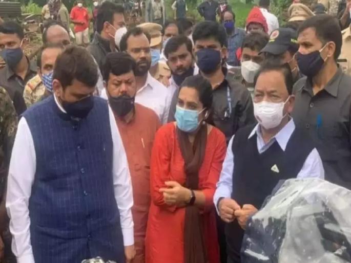 Article on Sharad Pawar Statement on Flood Tourism, Target on Devendra Fadnavis Narayan Rane | क्षणभर देवेंद्र फडणवीस बॅकफूटवर गेल्याचं वाटलं; नारायण राणेंचं दडपण BJP नेत्यांनाही वाटत राहील Article on Sharad Pawar Statement on Flood Tourism, Target on Devendra Fadnavis Narayan Rane | क्षणभर देवेंद्र फडणवीस बॅकफूटवर गेल्याचं वाटलं; नारायण राणेंचं दडपण BJP नेत्यांनाही वाटत राहील