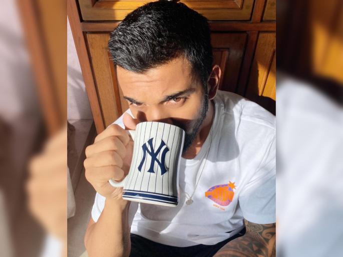 Indian skipper Virat Kohli hilariously trolls KL Rahul over his picture having coffee | लोकेश राहुलसाठी पुन्हा एकदा 'कॉफी' डोकेदुखी ठरली; विराट कोहलीनंही फिरकी घेतली