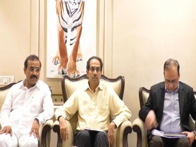 Coronavirus All shops except for kirana stores & medical shall remain closed in MMR till says CM Uddhav Thackeray SSS | Coronavirus : जीवनावश्यक सेवा वगळता सर्व कार्यालये 31 मार्चपर्यंत बंद - मुख्यमंत्री Coronavirus All shops except for kirana stores & medical shall remain closed in MMR till says CM Uddhav Thackeray SSS | Coronavirus : जीवनावश्यक सेवा वगळता सर्व कार्यालये 31 मार्चपर्यंत बंद - मुख्यमंत्री