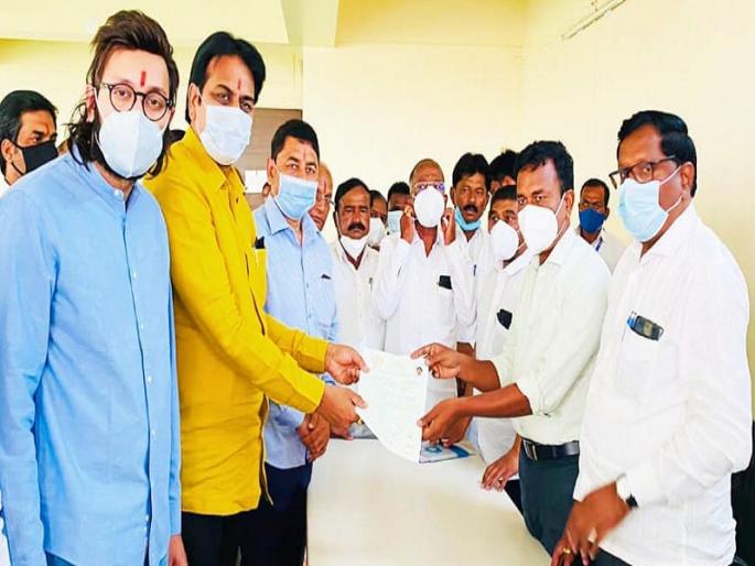 harshvardhan patil candidature application karmayogi sugar factory election ncp | हर्षवर्धन पाटलांचा 'कर्मयोगी'च्या निवडणूकीसाठी अर्ज; राष्ट्रवादीची माघार harshvardhan patil candidature application karmayogi sugar factory election ncp | हर्षवर्धन पाटलांचा 'कर्मयोगी'च्या निवडणूकीसाठी अर्ज; राष्ट्रवादीची माघार