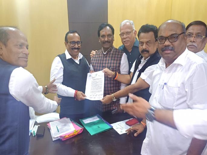 Demand for cancellation of proposed market value tax levied on MHADA buildings and flats in Gorai-Charkop | गोराई-चारकोप येथील म्हाडाच्या इमारती सदनिकांना लावण्यात आलेला प्रस्तावित बाजारमूल्य कर रद्द करण्याची मागणी Demand for cancellation of proposed market value tax levied on MHADA buildings and flats in Gorai-Charkop | गोराई-चारकोप येथील म्हाडाच्या इमारती सदनिकांना लावण्यात आलेला प्रस्तावित बाजारमूल्य कर रद्द करण्याची मागणी