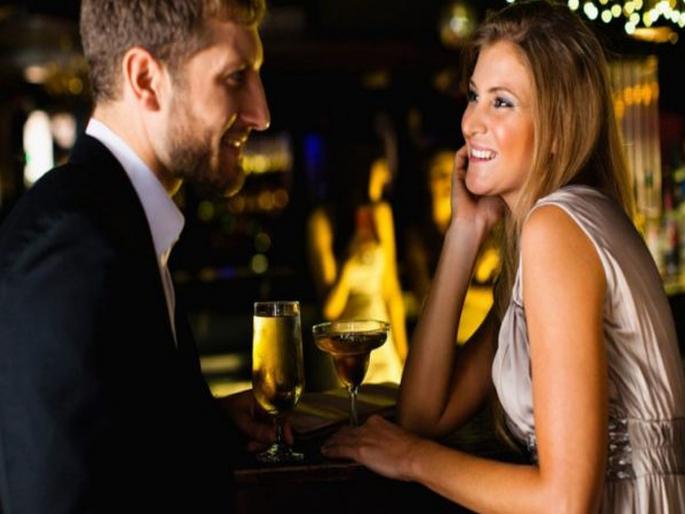 What are the things man says when he likes you more than your looks | कोणत्या गोष्टींवरून ओळखाल 'तो' तुम्हाला पसंत करतो? What are the things man says when he likes you more than your looks | कोणत्या गोष्टींवरून ओळखाल 'तो' तुम्हाला पसंत करतो?