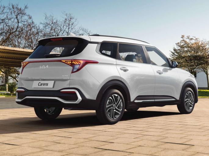 Cars Price Hike: April 1st! Auto companies got the reason; Toyota, Honda, Kia will increase the prices of cars | Cars Price Hike: १ एप्रिल! ऑटो कंपन्यांना कारणच मिळाले; टोयोटा, होंडा, किया कारच्या किंमती वाढवणार Cars Price Hike: April 1st! Auto companies got the reason; Toyota, Honda, Kia will increase the prices of cars | Cars Price Hike: १ एप्रिल! ऑटो कंपन्यांना कारणच मिळाले; टोयोटा, होंडा, किया कारच्या किंमती वाढवणार