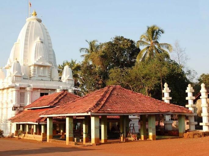 Announce the birth of a famous Anganwadi jatra in Konkan, villagers do not believe in rumors | कोकणातील प्रसिद्ध आंगणेवाडीच्या जत्रेची तारीख जाहीर, अफवांवर विश्वास न ठेवण्याचे ग्रामस्थांनी केले आवाहन Announce the birth of a famous Anganwadi jatra in Konkan, villagers do not believe in rumors | कोकणातील प्रसिद्ध आंगणेवाडीच्या जत्रेची तारीख जाहीर, अफवांवर विश्वास न ठेवण्याचे ग्रामस्थांनी केले आवाहन