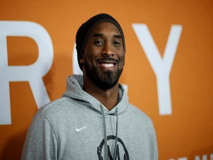 NBA legend Kobe Bryant killed in helicopter crash according to Los Angeles-based website TMZ | दिग्गज बास्केटबॉल स्टार कोबी ब्रायंटचा हेलिकॉप्टर अपघातात मृत्यू NBA legend Kobe Bryant killed in helicopter crash according to Los Angeles-based website TMZ | दिग्गज बास्केटबॉल स्टार कोबी ब्रायंटचा हेलिकॉप्टर अपघातात मृत्यू