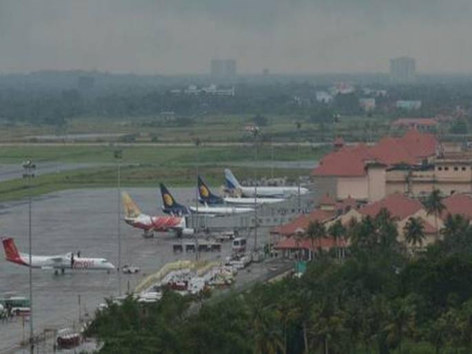 After 8 days, commercial flights from Kochi start, traffic will go to the bottom of the navy | 8 दिवसांनंतर कोचीवरून व्यावसायिक उड्डाणे सुरू, नौदलाच्या तळावरून वाहतूक After 8 days, commercial flights from Kochi start, traffic will go to the bottom of the navy | 8 दिवसांनंतर कोचीवरून व्यावसायिक उड्डाणे सुरू, नौदलाच्या तळावरून वाहतूक