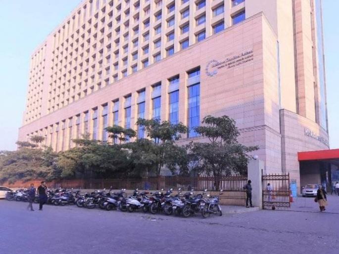 Mumps will now be vaccinated initiative by bmc in mumbai | मुंबईत आता गालगुंडाचा शाेध घेणार; महापालिकेच्या आरोग्य विभागाकडून सर्वेक्षण करण्यात येणार Mumps will now be vaccinated initiative by bmc in mumbai | मुंबईत आता गालगुंडाचा शाेध घेणार; महापालिकेच्या आरोग्य विभागाकडून सर्वेक्षण करण्यात येणार