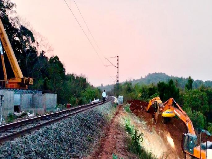 4 hour mega block tonight for Kokisare subway on Konkan Railway | कोकण रेल्वेमार्गावरील कोकिसरेतील भुयारी मार्गासाठी आज रात्री ४ तास ‘मेगा ब्लॉक’ 4 hour mega block tonight for Kokisare subway on Konkan Railway | कोकण रेल्वेमार्गावरील कोकिसरेतील भुयारी मार्गासाठी आज रात्री ४ तास ‘मेगा ब्लॉक’