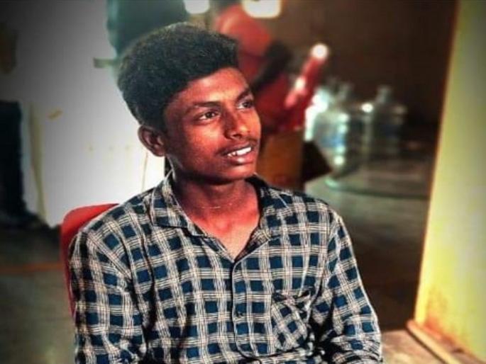 A young man was killed in a storm in Kolhapur, Death due to electric shock | कोल्हापुरात वादळी वाऱ्याने घेतला तरुणाचा बळी, वीज तारेला चिकटल्याने तडफडून मृत्यू A young man was killed in a storm in Kolhapur, Death due to electric shock | कोल्हापुरात वादळी वाऱ्याने घेतला तरुणाचा बळी, वीज तारेला चिकटल्याने तडफडून मृत्यू