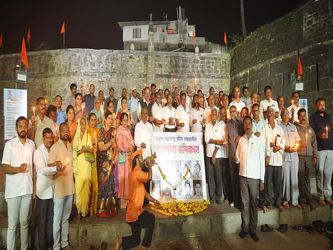 Border fight conference in Kolhapur soon, The announcement was made by the National Vice President of the Maratha Federation | कोल्हापुरात लवकरच सीमा लढा परिषद, मराठा महासंघाच्या राष्ट्रीय उपाध्यक्षांनी केली घोषणा Border fight conference in Kolhapur soon, The announcement was made by the National Vice President of the Maratha Federation | कोल्हापुरात लवकरच सीमा लढा परिषद, मराठा महासंघाच्या राष्ट्रीय उपाध्यक्षांनी केली घोषणा