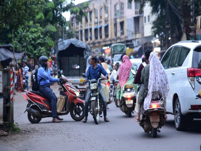 16 places in Kolhapur city where accidents and traffic jams occur frequently | वाहतूककोंडी..वारंवार अपघात; कोल्हापूर शहरात १६ जीवघेणे स्पॉट.. जाणून घ्या
