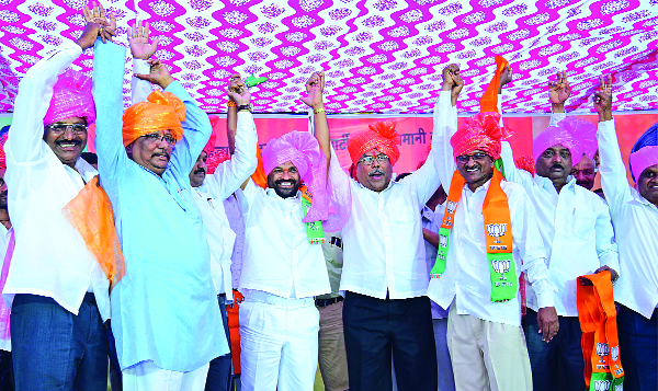 Do not intimidate, abuse out | धमकावू नका, गैरव्यवहार बाहेर काढू Do not intimidate, abuse out | धमकावू नका, गैरव्यवहार बाहेर काढू