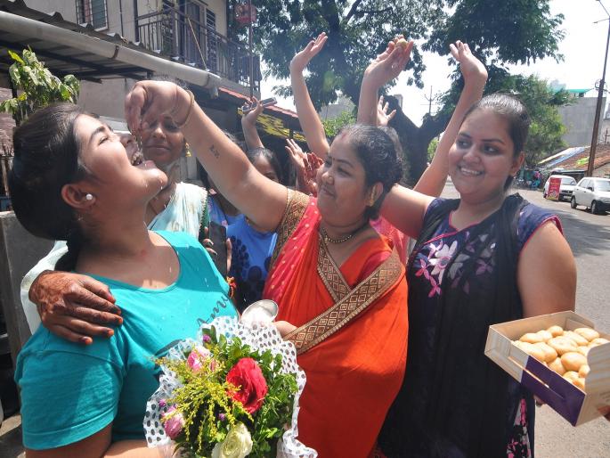 Class 10th Kolhapur division is second in the state, the mark sheet will be available on June 14 | दहावीत कोल्हापूर विभाग राज्यात दुसरा, गुणपत्रिका १४ जूनला मिळणार Class 10th Kolhapur division is second in the state, the mark sheet will be available on June 14 | दहावीत कोल्हापूर विभाग राज्यात दुसरा, गुणपत्रिका १४ जूनला मिळणार