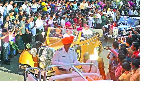 Traditional Thatta Shahi Dasara | पारंपरिक थाटात शाही दसरा Traditional Thatta Shahi Dasara | पारंपरिक थाटात शाही दसरा