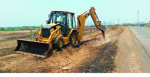 Water supply from Hamidwadkar to the factory | हमिदवाडकरांना कारखान्यातून पाणीपुरवठा Water supply from Hamidwadkar to the factory | हमिदवाडकरांना कारखान्यातून पाणीपुरवठा