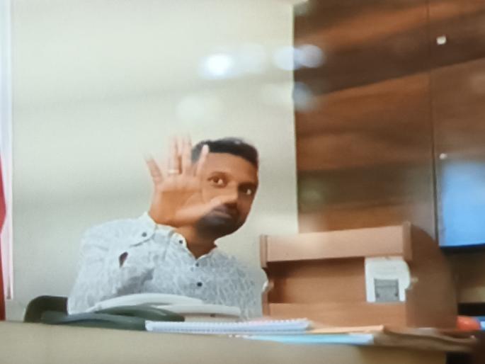 Raid at Shree Hospital in Rajarampuri, Kolhapur, 15 thousand rupees for pregnancy test and report in code word | Kolhapur News: गर्भलिंग चाचणीतील रिपोर्ट कोडवर्डमध्ये, स्टिंग ऑपरेशननंतर धक्कादायक माहिती समोर