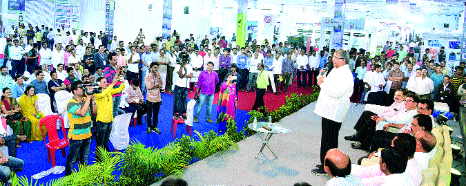 New Textile Policy Soon | नवे वस्त्रोद्योग धोरण लवकरच New Textile Policy Soon | नवे वस्त्रोद्योग धोरण लवकरच