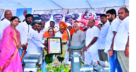 Coordinate with Congress, country's direction will change! | कॉँग्रेसला साथ द्या, देशाची दिशा बदलेल ! Coordinate with Congress, country's direction will change! | कॉँग्रेसला साथ द्या, देशाची दिशा बदलेल !