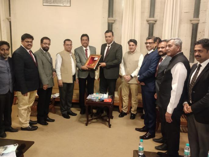 Circuit bench demand right, decision based on infrastructure; Assurance of the Chief Justice | सर्किट बेंचची मागणी योग्यच, पायाभूत सुविधा पाहून निर्णय; मुख्य न्यायमूर्तींचे आश्वासन Circuit bench demand right, decision based on infrastructure; Assurance of the Chief Justice | सर्किट बेंचची मागणी योग्यच, पायाभूत सुविधा पाहून निर्णय; मुख्य न्यायमूर्तींचे आश्वासन