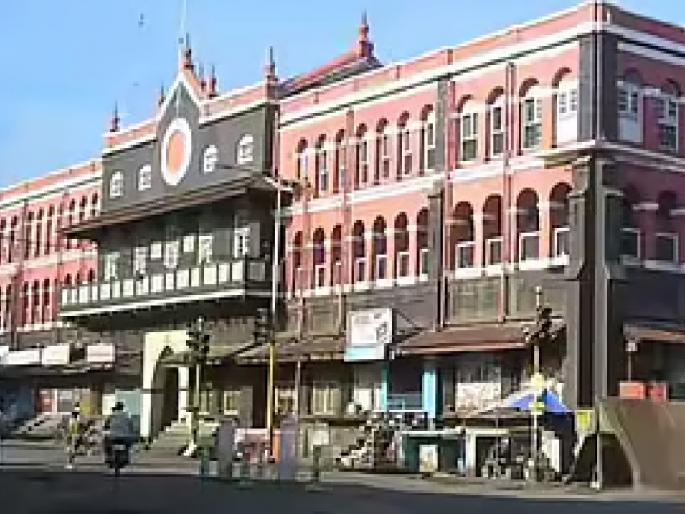 Many employees of Kolhapur Municipal Corporation have lost their salaries and honorariums due to the exhaustion of funds from the 15th Finance Commission | नवे विघ्न... १५ व्या वित्त आयोगाचा निधी थकला; कोल्हापूर महापालिकेत अनेकांचे पगार, मानधन थकले Many employees of Kolhapur Municipal Corporation have lost their salaries and honorariums due to the exhaustion of funds from the 15th Finance Commission | नवे विघ्न... १५ व्या वित्त आयोगाचा निधी थकला; कोल्हापूर महापालिकेत अनेकांचे पगार, मानधन थकले