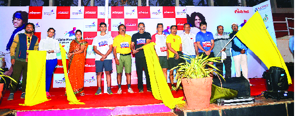 76-year-old from 8-year-olds! | ८ वर्षांच्या मुलांपासून ७६ वर्षांचे वृद्धही! 76-year-old from 8-year-olds! | ८ वर्षांच्या मुलांपासून ७६ वर्षांचे वृद्धही!