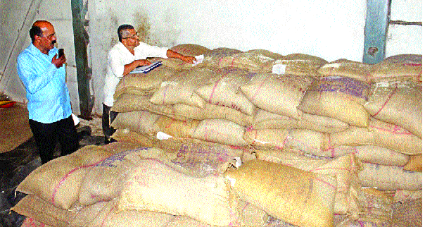 School nutrition scandal | शालेय पोषण आहारात घोटाळा School nutrition scandal | शालेय पोषण आहारात घोटाळा