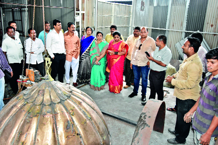 Complete the work of the cloud 15 August | मेघडंबरीचे काम १५ आॅगस्टपूर्वी पूर्ण करा Complete the work of the cloud 15 August | मेघडंबरीचे काम १५ आॅगस्टपूर्वी पूर्ण करा