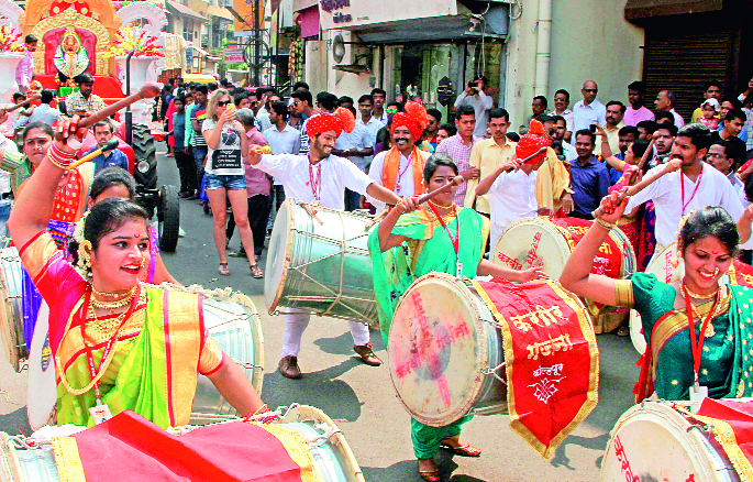 'Rain' in Gudi Padwali | गुढीपाडव्याला शहरात ‘पाऊस’ 'Rain' in Gudi Padwali | गुढीपाडव्याला शहरात ‘पाऊस’