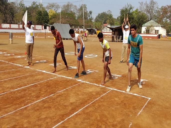 Poor response to police recruitment process in Kolhapur due to less seats | कमी जागांमुळे कोल्हापुरात पोलिस भरती प्रक्रियेला थंडा प्रतिसाद Poor response to police recruitment process in Kolhapur due to less seats | कमी जागांमुळे कोल्हापुरात पोलिस भरती प्रक्रियेला थंडा प्रतिसाद