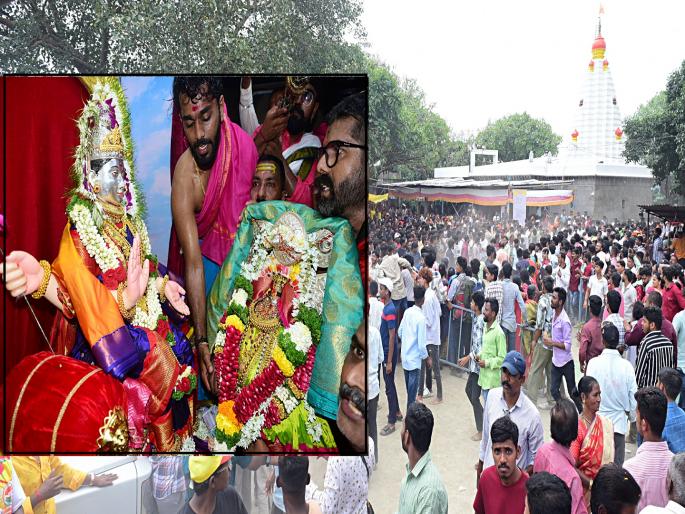 Ambabai-Trimboli Devi met with royal ceremony in kolhapur | Kolhapur: शाही सोहळ्याने झाली अंबाबाई-त्र्यंबोली देवीची भेट; त्र्यंबोली यात्रेत कोहळ्यासाठी पळापळ Ambabai-Trimboli Devi met with royal ceremony in kolhapur | Kolhapur: शाही सोहळ्याने झाली अंबाबाई-त्र्यंबोली देवीची भेट; त्र्यंबोली यात्रेत कोहळ्यासाठी पळापळ